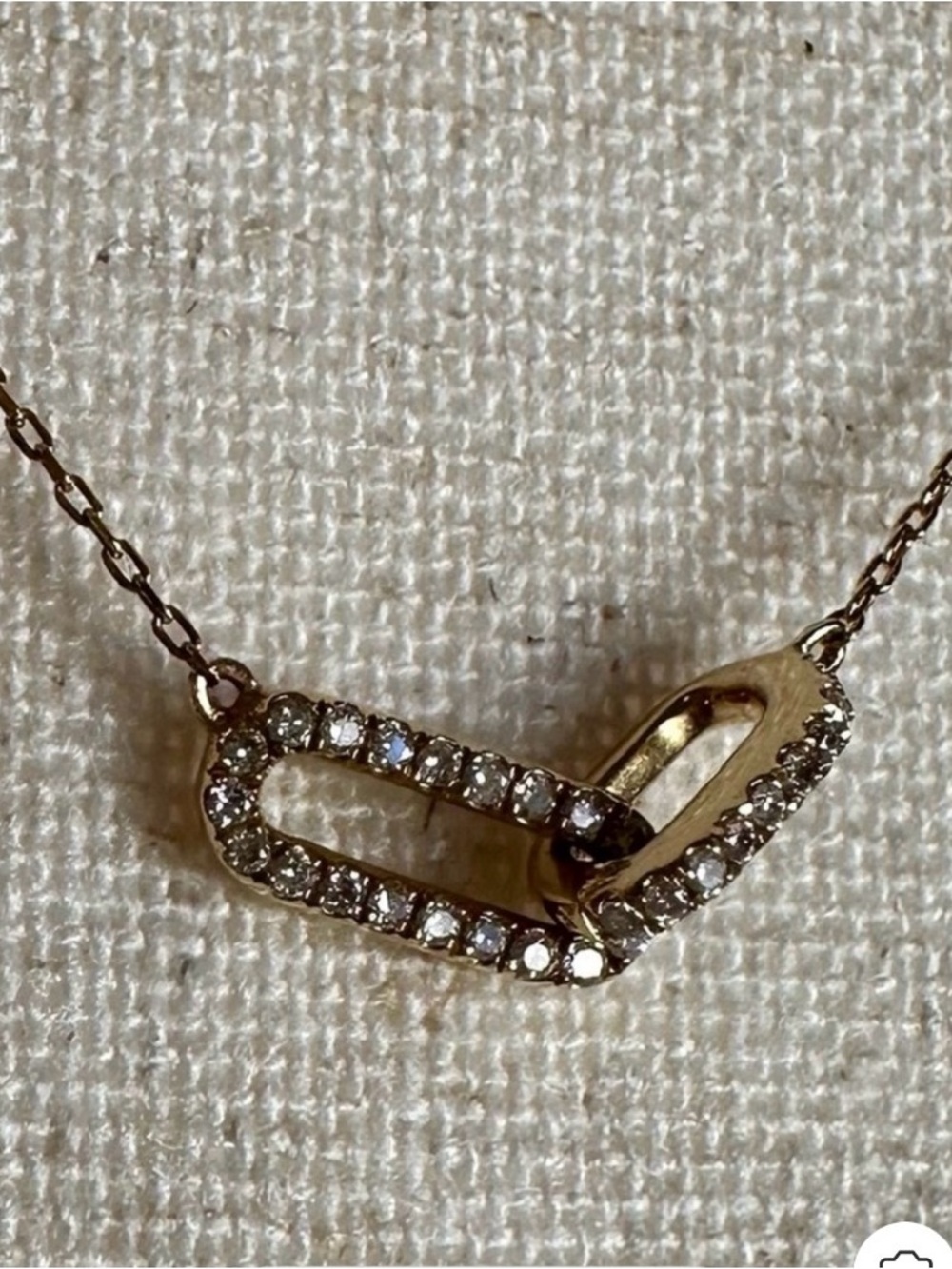 14k Interlocking diamond necklace~